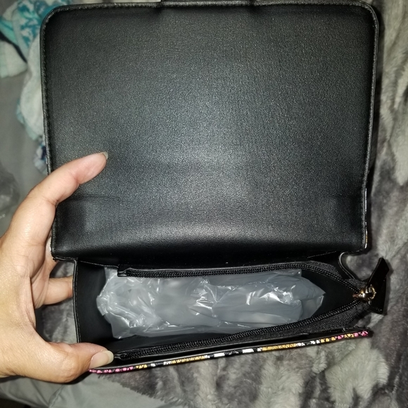 CUTE SNAKE PRINT CROSSBODY - Picture 2 of 4